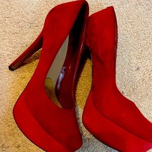Red 5 inch suede pump
